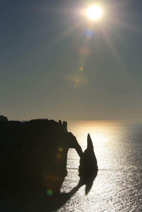 Au Calme A Etretat Villa Buitenkant foto